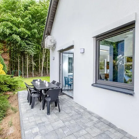 Dom Caloroczny Apartament Nad Morzem Ostoya Wrzosowo Casa vacanze