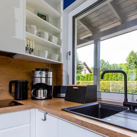 Dom Caloroczny Apartament Nad Morzem Ostoya Wrzosowo * Radawka