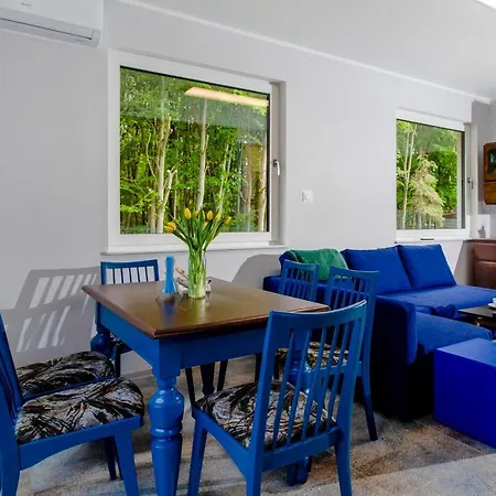 Dom Caloroczny Apartament Nad Morzem Ostoya Wrzosowo Casa vacanze *