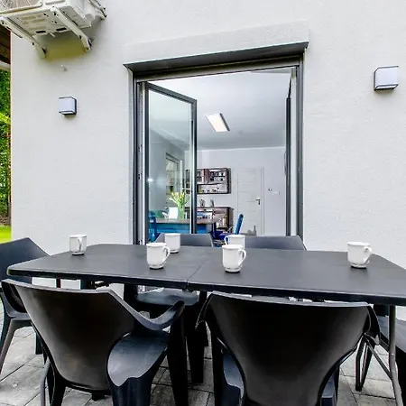Dom Caloroczny Apartament Nad Morzem Ostoya Wrzosowo Casa vacanze